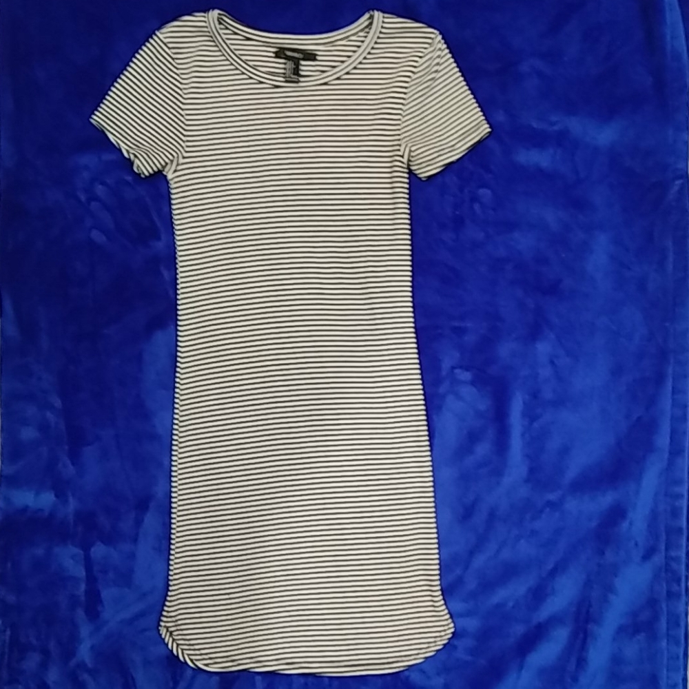 Forever 21 T-shirt Dress